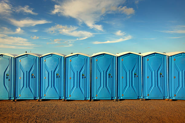 Types of Portable Toilets We Offer in Daytona Beach, FL